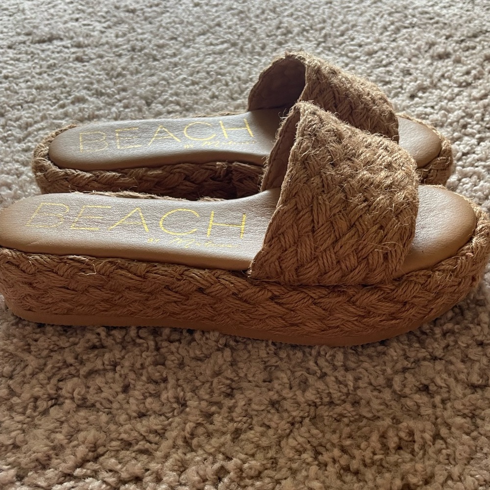 Beach by Matisse Women’s Sandal